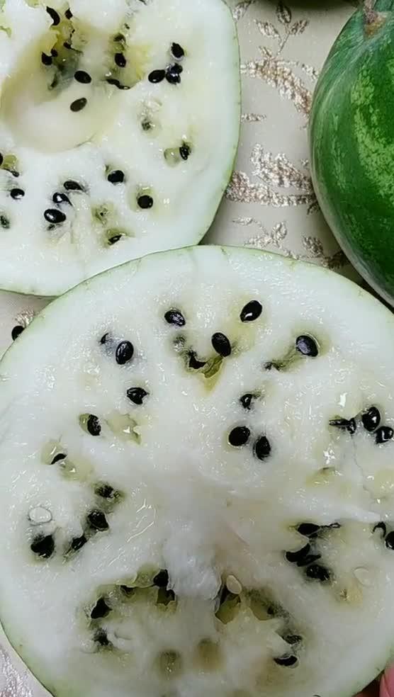 黑瓜里面的籽怎么吃,解锁美味新境界