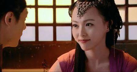 女主在娱乐圈吃瓜文小说,女主的瓜田奇遇记