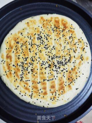 明星网红锅盔叫什么,锅盔新宠“明星网红锅盔”惊艳来袭！