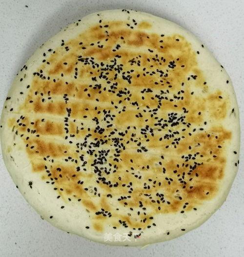 明星网红锅盔叫什么,锅盔新宠“明星网红锅盔”惊艳来袭！