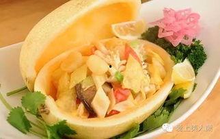 周黑鸭和哈密瓜一起吃,甜蜜碰撞，味蕾盛宴