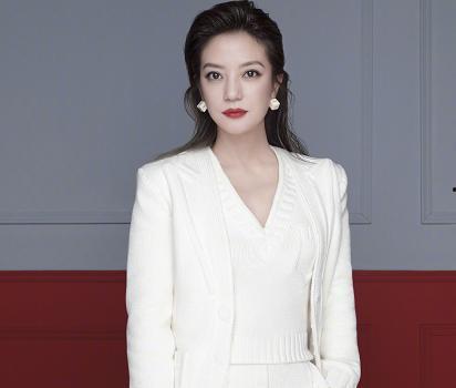 娱乐圈一线吃瓜女,娱乐圈一线“吃瓜”女生的幕后故事