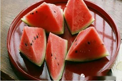 热门大瓜17吃瓜,17吃瓜背后的真相与内幕