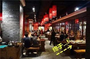 成都明星网红店火锅,麻辣鲜香，人气爆棚的美食传奇