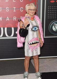 明星网红套裙照片高清,明星网红高清套裙造型解析