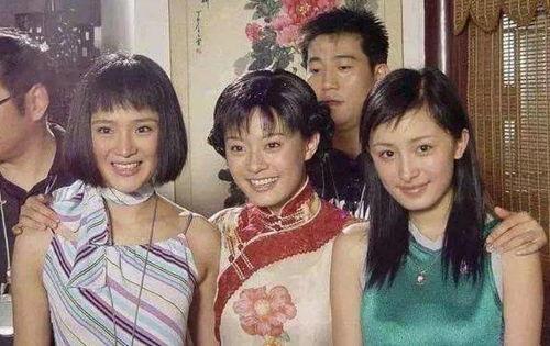 女明星网红合照图像,女明星网红们的甜蜜合影瞬间