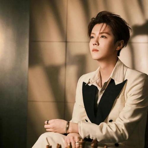 明星吃瓜爆料张一山视频,娱乐圈幕后真相大揭秘