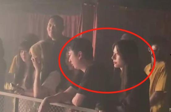 热门网红吃瓜网站,热门事件背后的真相与笑料