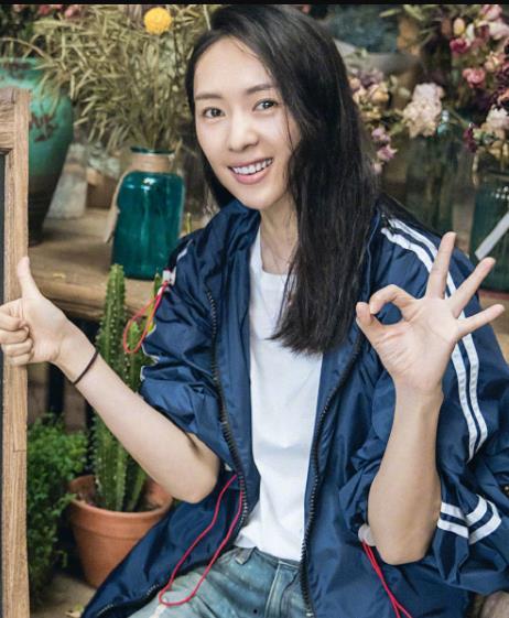 热门吃瓜女,揭秘热门吃瓜女生的幕后故事