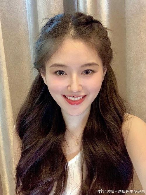 被吃瓜爆料的网红是谁,网红XX被吃瓜爆料，背后真相令人震惊！