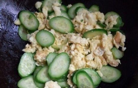 黑瓜怎样吃,黑瓜的多样食用方法探索