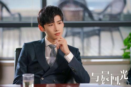 娱乐圈理性吃瓜白敬亭,娱乐圈理性吃瓜者的智慧与坚守